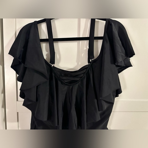 One peice bathing suit! - Picture 2 of 4